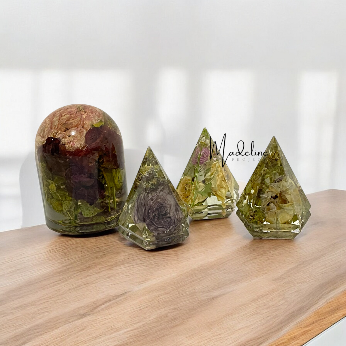 Custom Floral Resin Ring Holder
