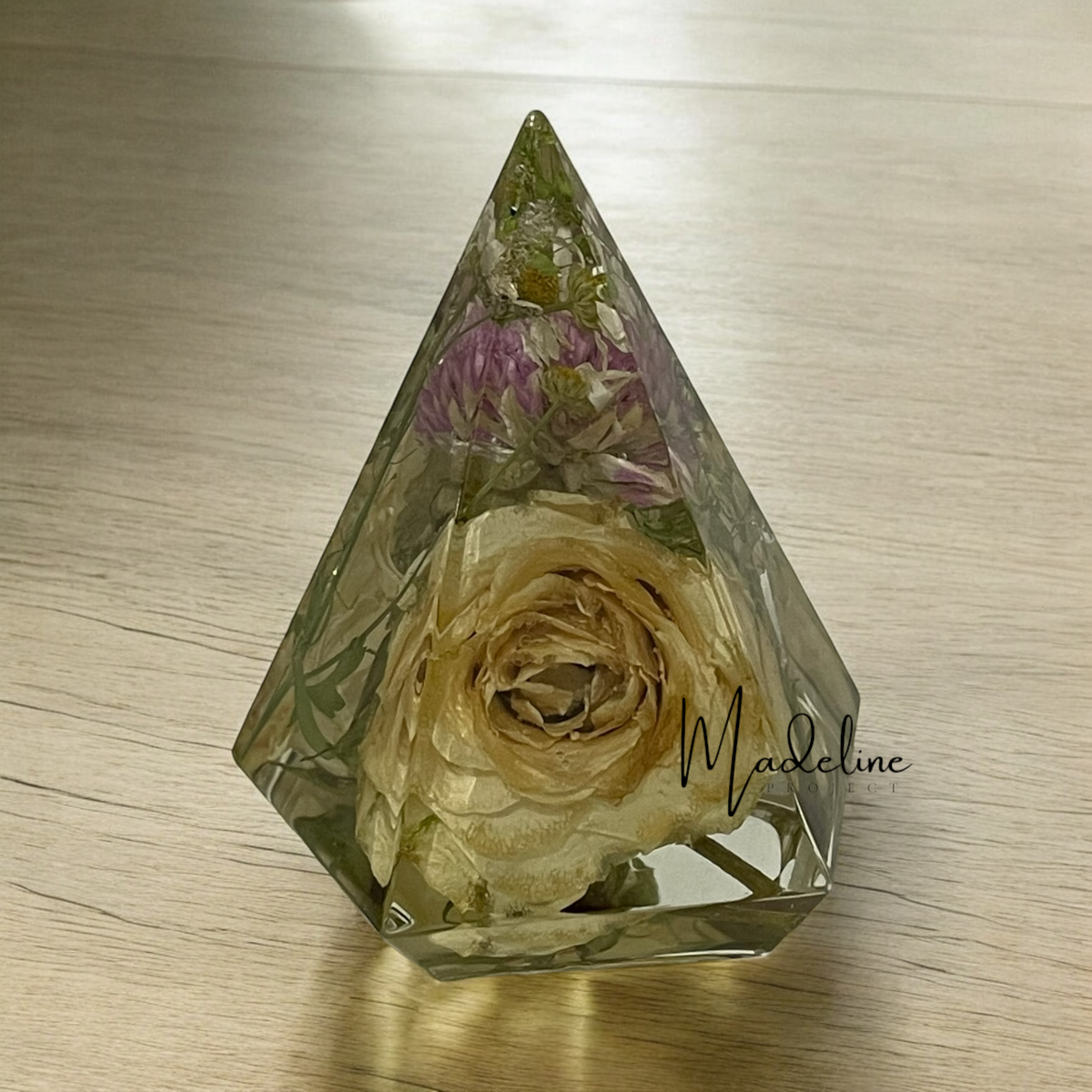 Custom Floral Resin Ring Holder